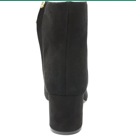 Bruno Magli Women's Vinny Black Suede Ankle Boots NWT size 11 - Picture 12 of 14